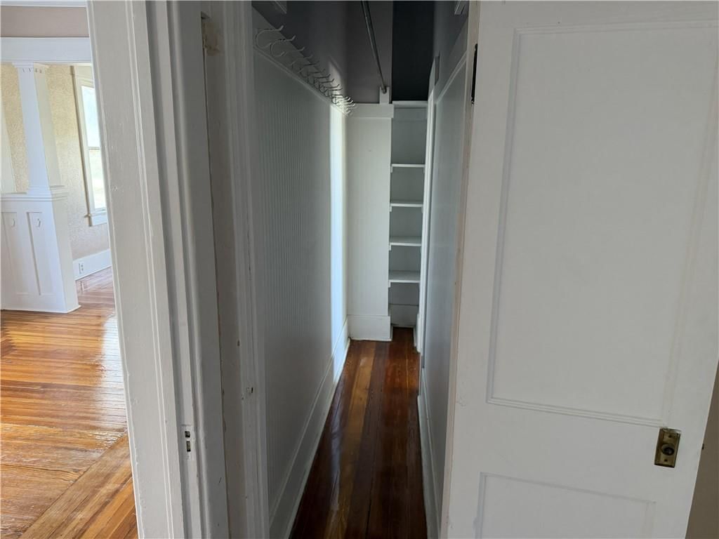 311 W Grand Street — photo 11