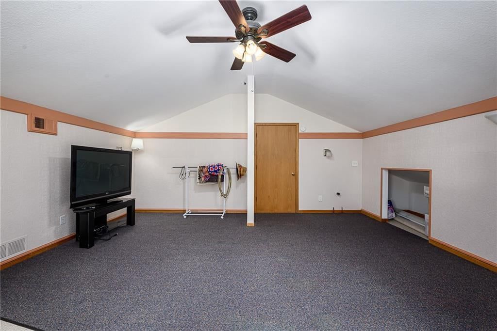 7311 Leavenworth Road — photo 16