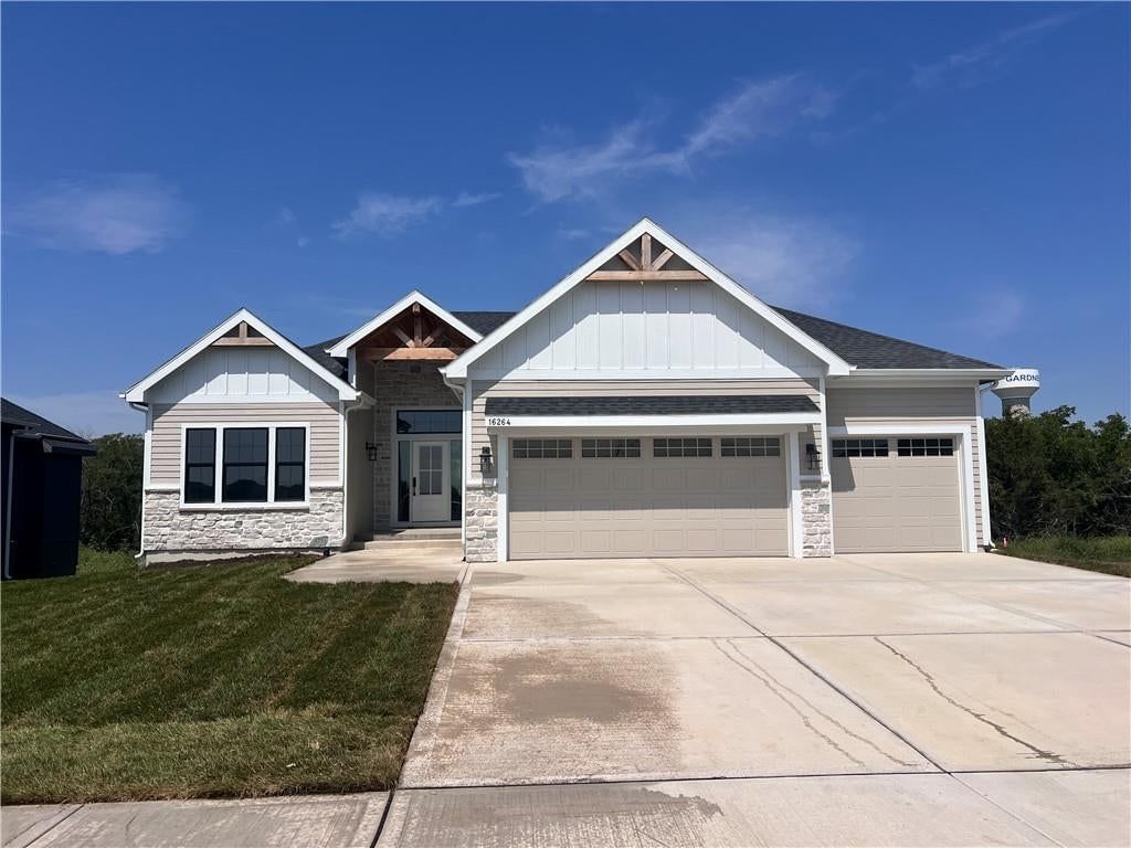 16264 Baxter Street — photo 2