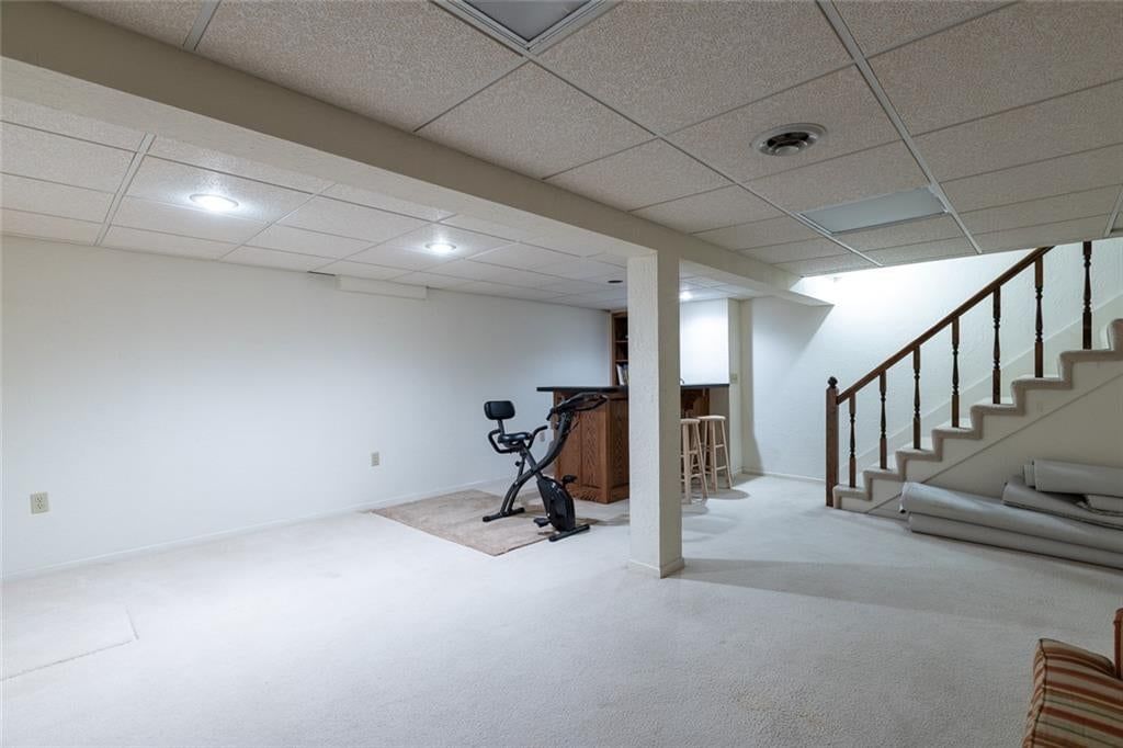 Photo 31 of 37 - 10804 Glenwood Street, Overland Park, KS 66211