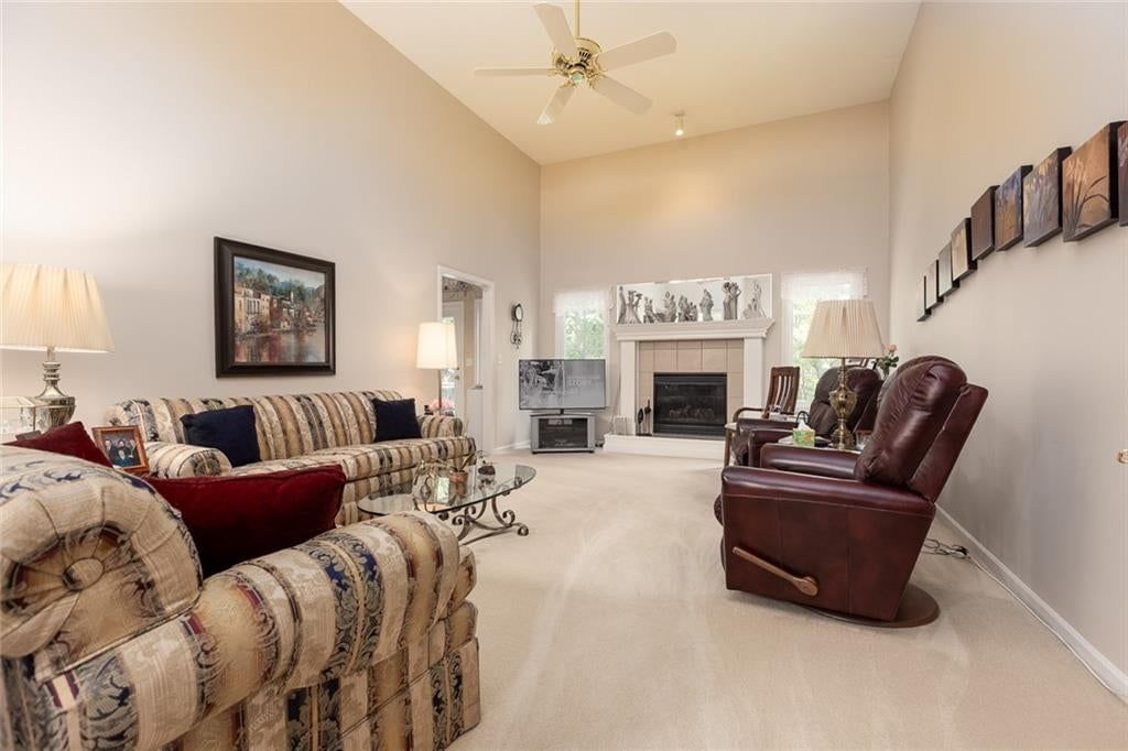 Photo 5 of 33, 4304 NE 73rd Street, Kansas City, MO 64158