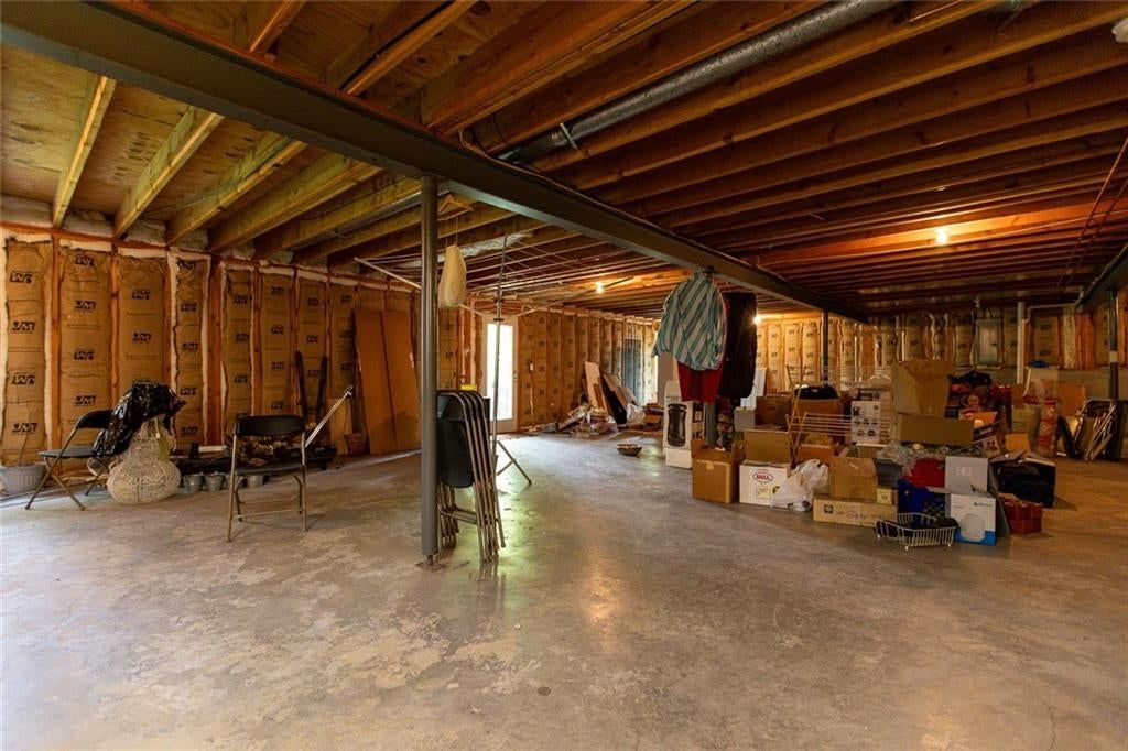 Photo 22 of 33 - 4304 NE 73rd Street, Kansas City, MO 64158
