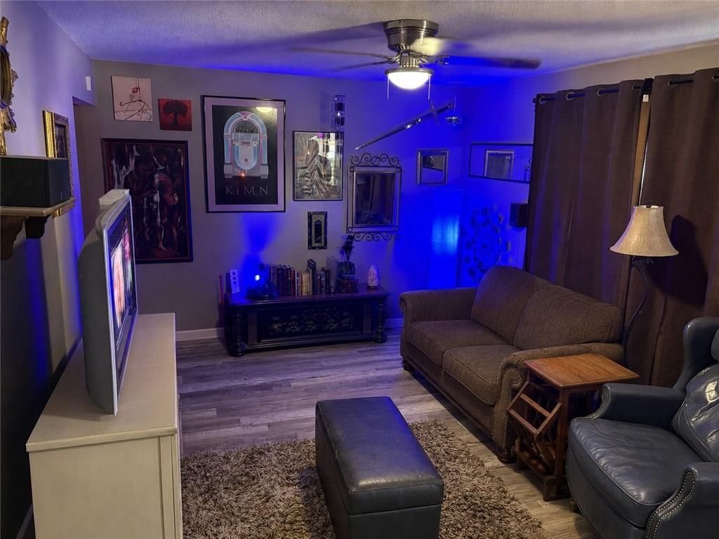 205 N Mahaffie Street, Olathe, KS: listing photo 2