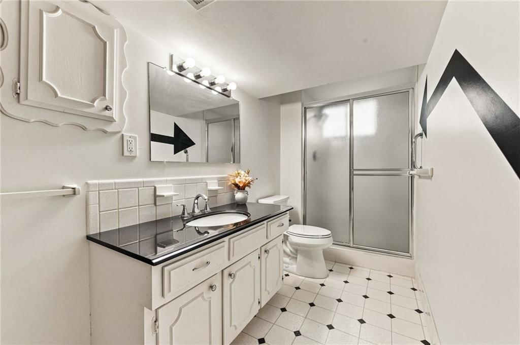 6830 NW Cross Road — photo 34
