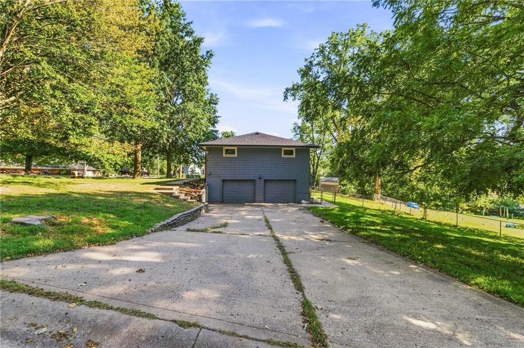 6830 NW Cross Road — photo 41