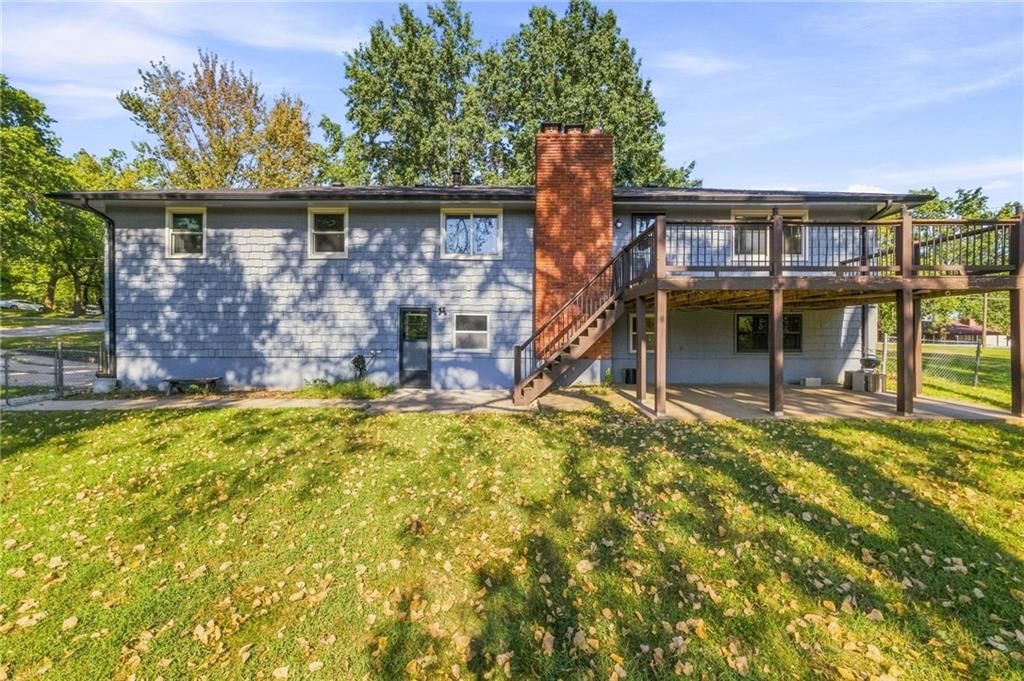 6830 NW Cross Road — photo 42