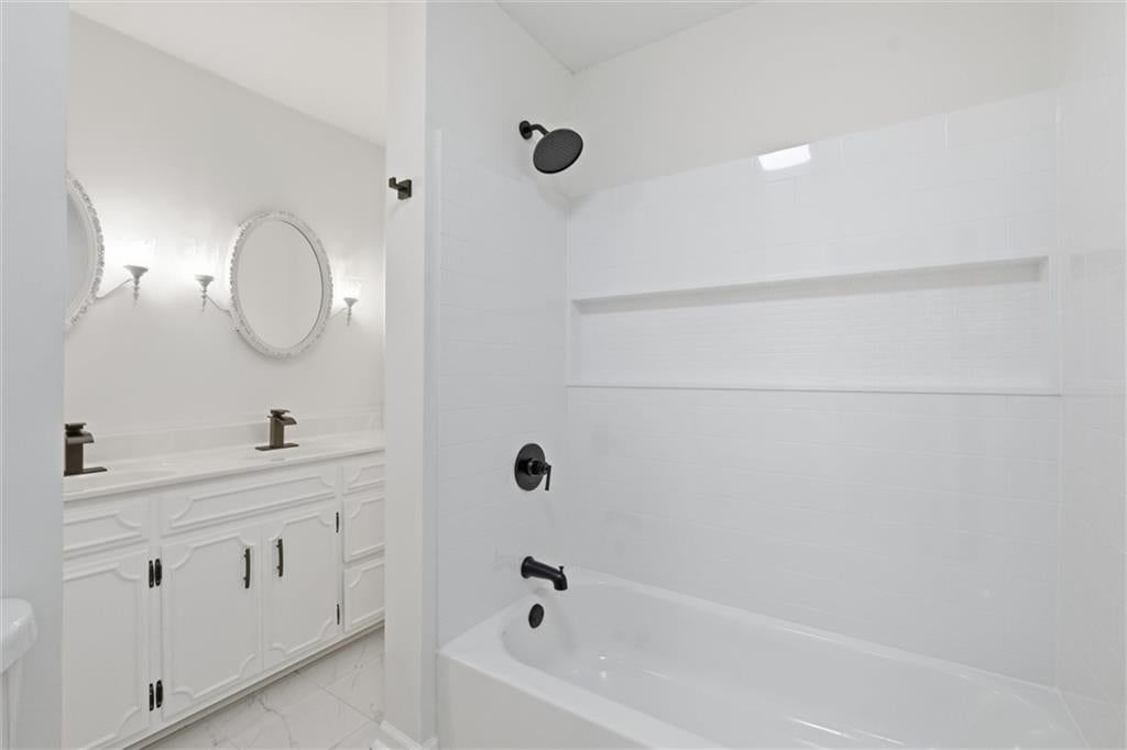 Photo 12 of 30, 1208 W 33rd Street, Independence, MO 64055