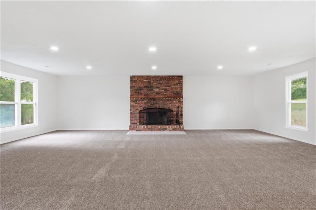 1208 W 33rd Street, Independence, MO
