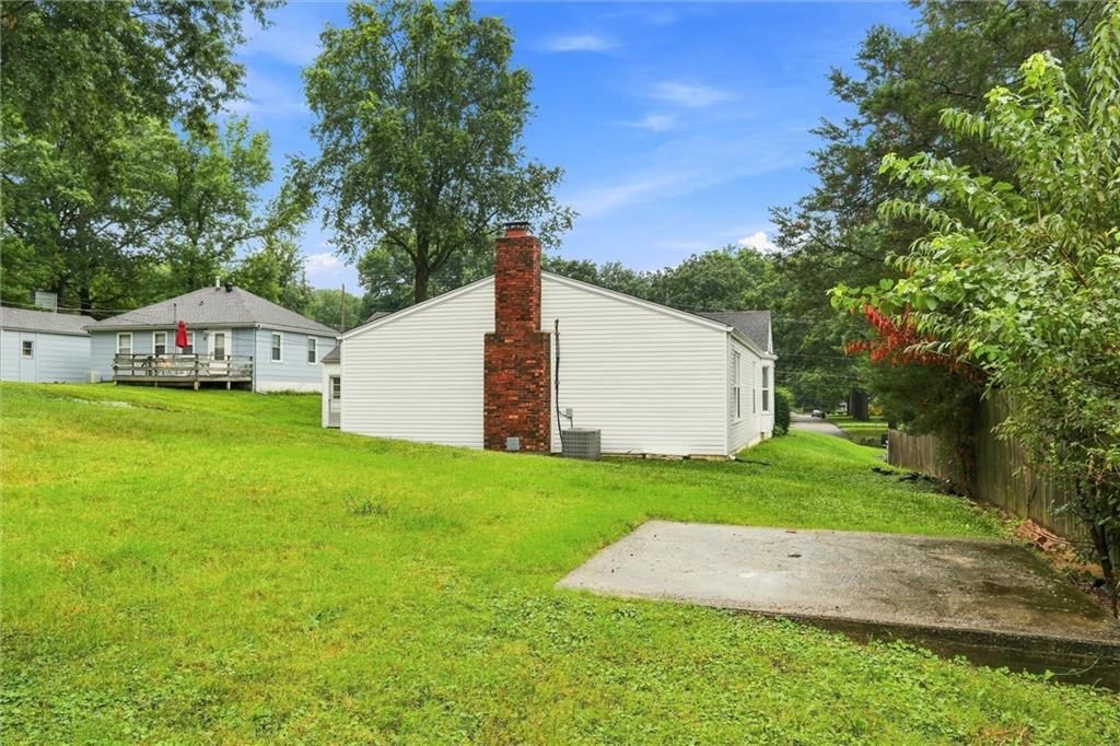 Photo 28 of 30, 1208 W 33rd Street, Independence, MO 64055