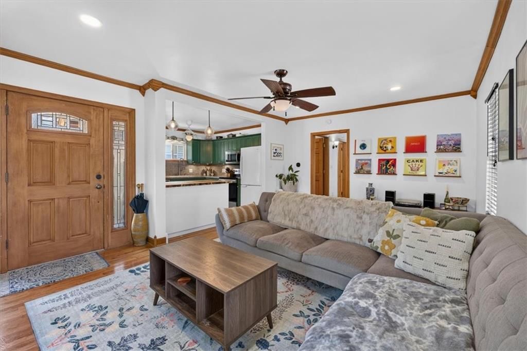 615 W 77th Street — photo 12