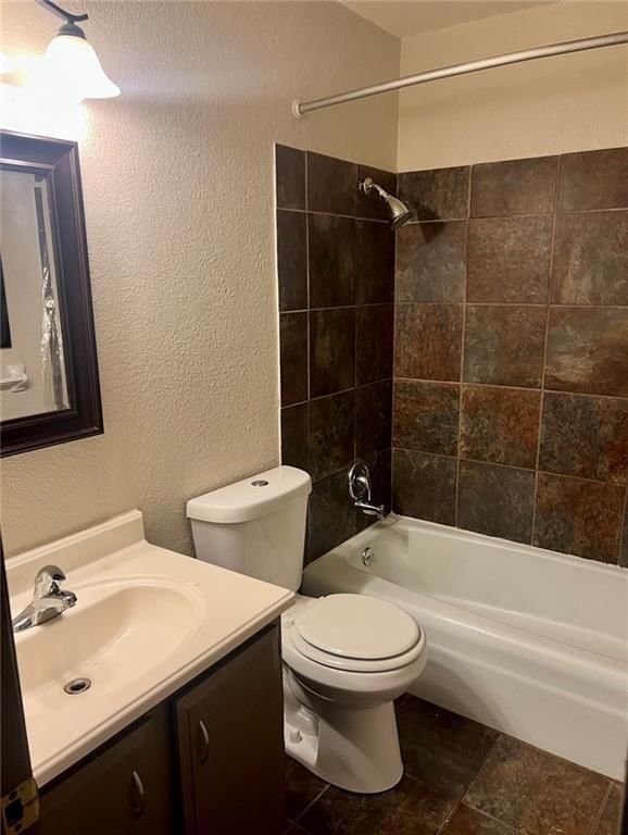 Photo 15 of 19 - 11426 & 11428 E 27th Street S, Independence, MO 64052