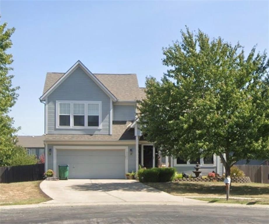 19993 Falcon Ridge Drive, Spring Hill, KS