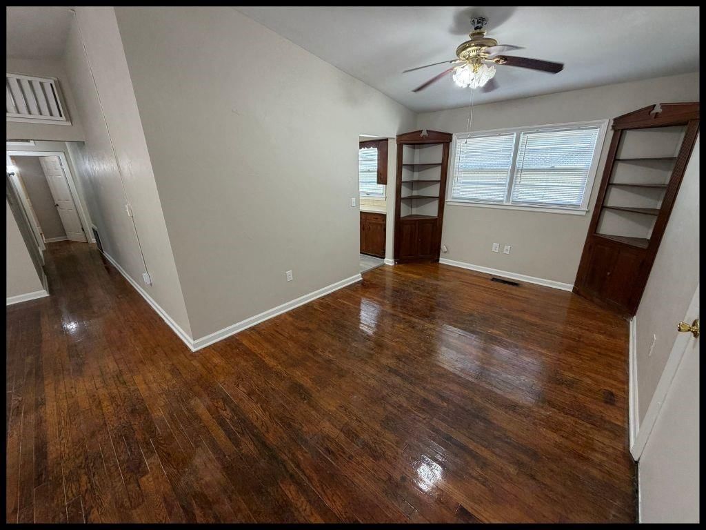 901 Anderson Street — photo 11