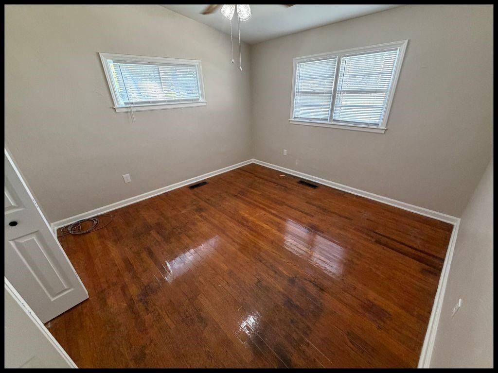 901 Anderson Street — photo 18