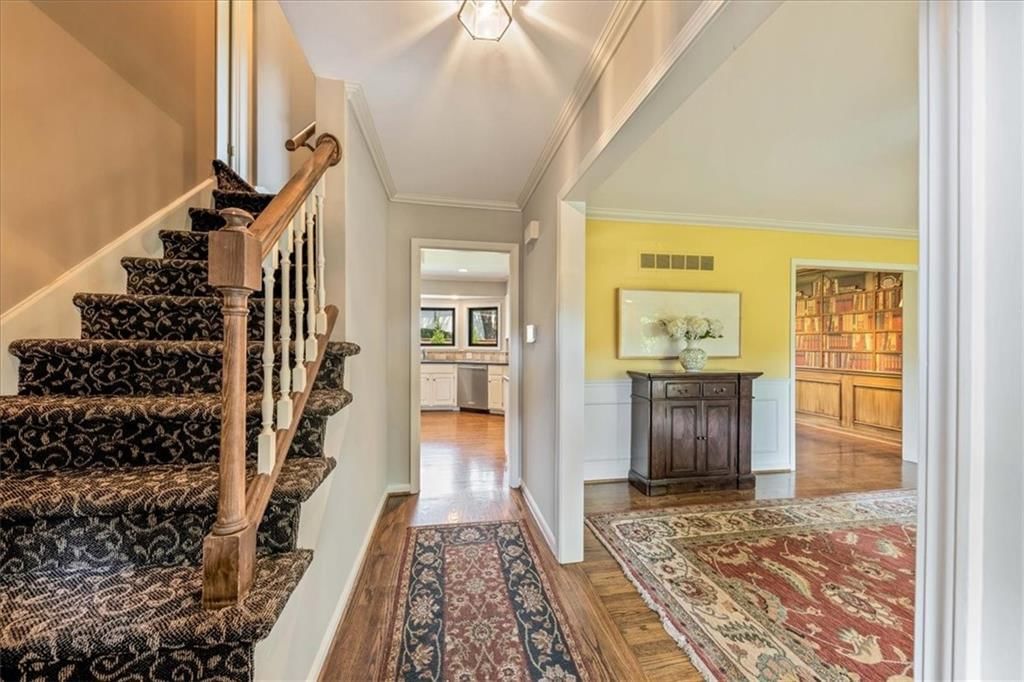 9909 Knox Drive — photo 4