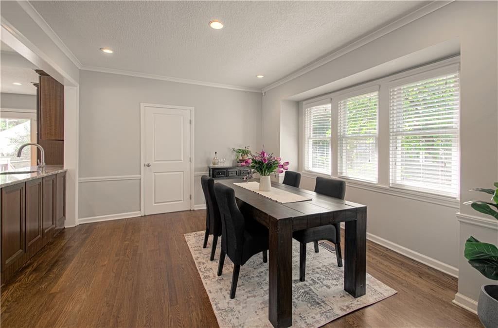 4169 CAMBRIDGE Street — photo 10