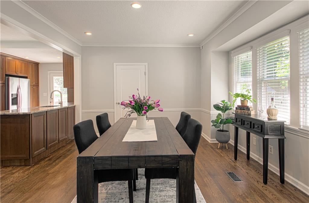 4169 CAMBRIDGE Street — photo 12