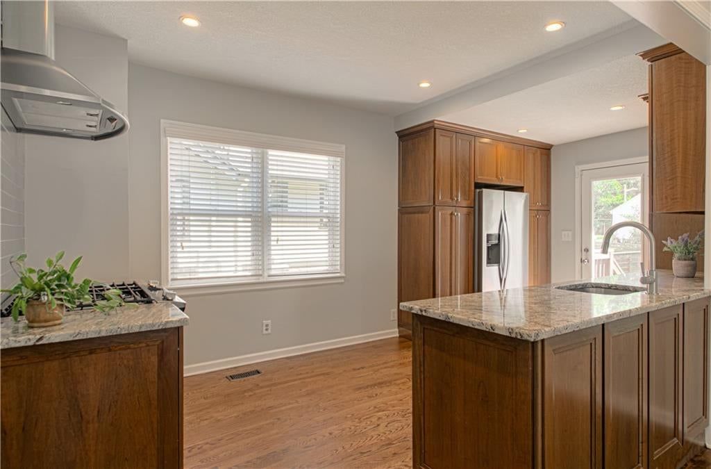 4169 CAMBRIDGE Street — photo 17