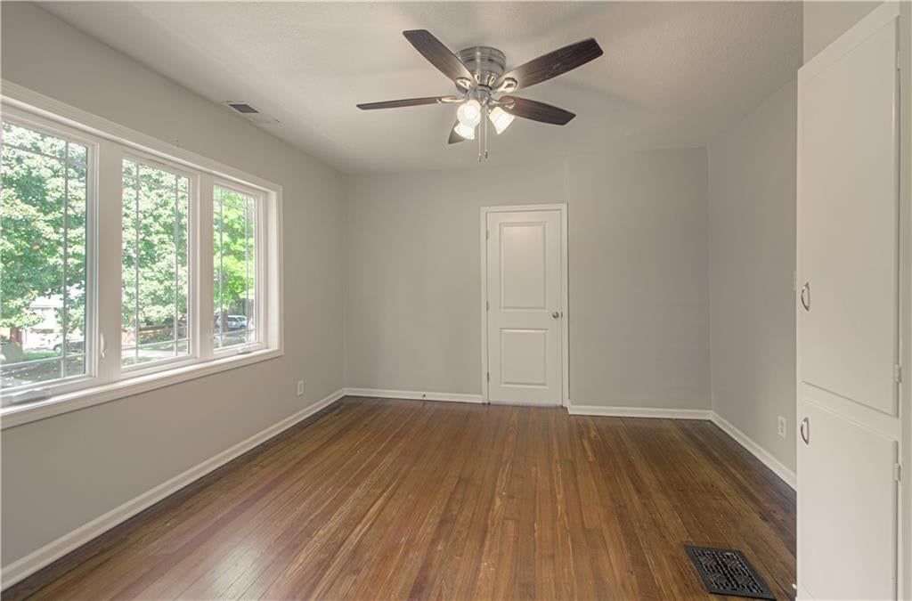 4169 CAMBRIDGE Street — photo 30