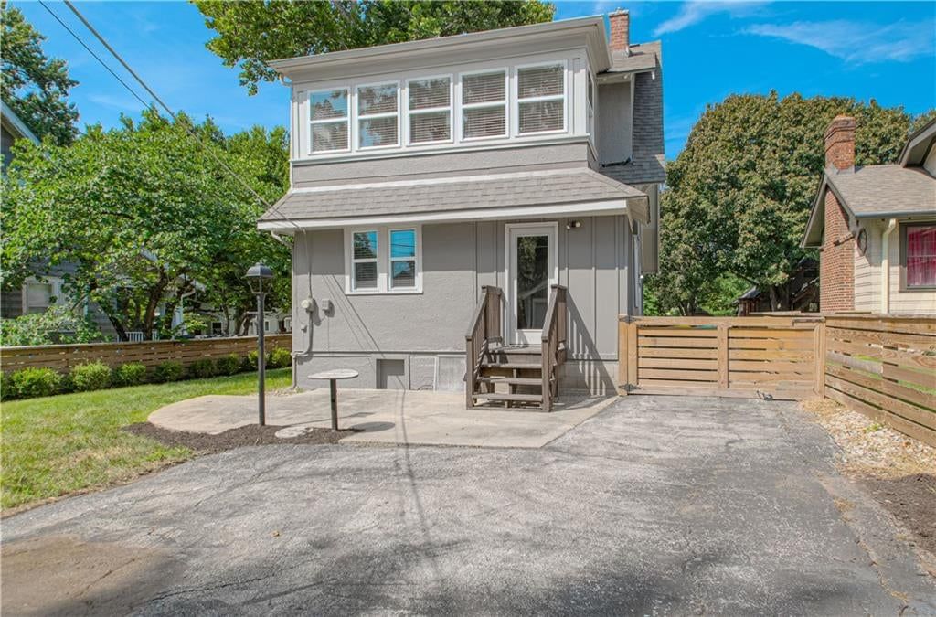 4169 CAMBRIDGE Street — photo 42