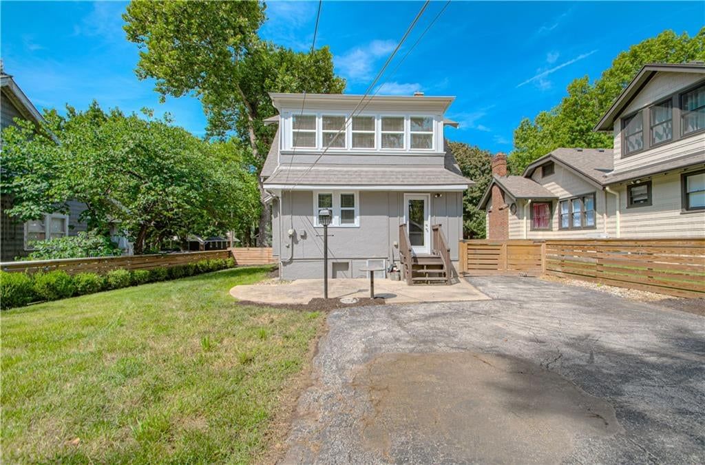 4169 CAMBRIDGE Street — photo 43