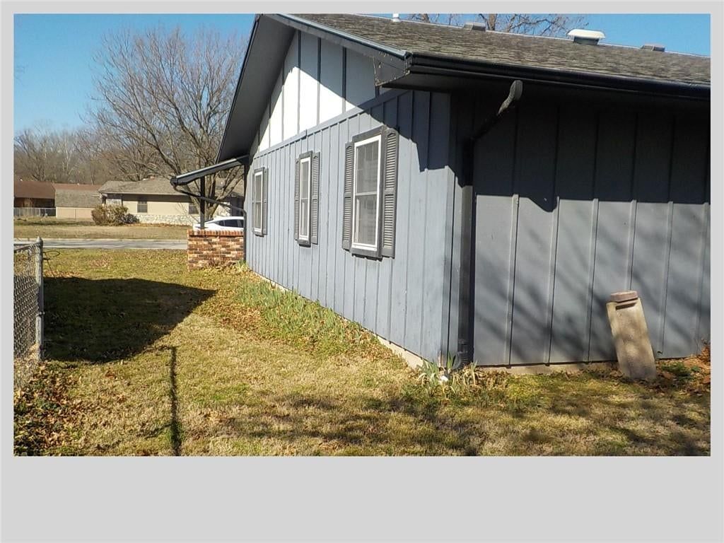 307 Centennial Avenue — photo 6