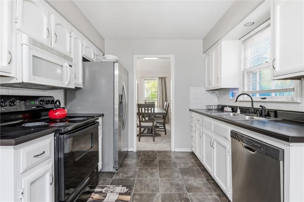 11309 W 99th Street — photo 13