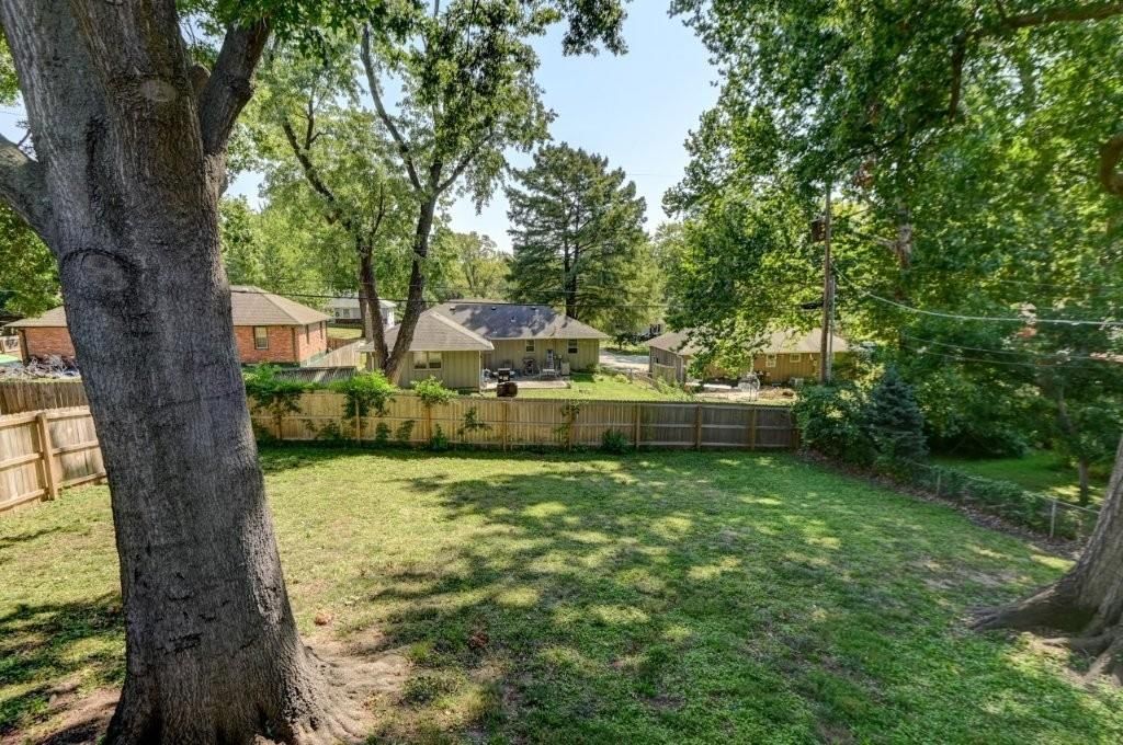3913 S Milton Drive — photo 5
