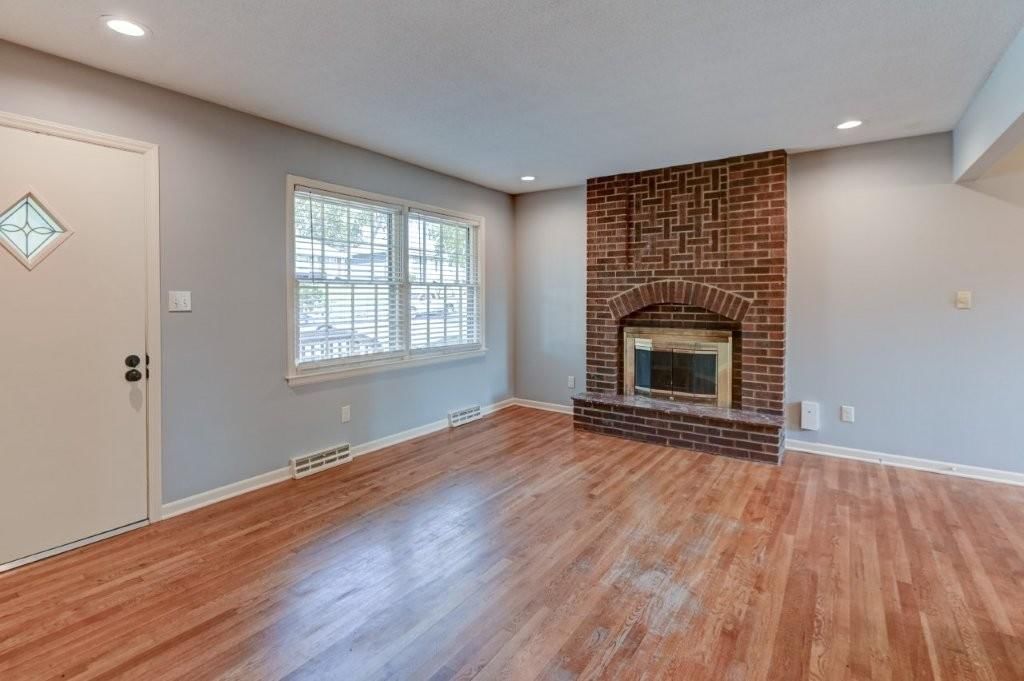 3913 S Milton Drive — photo 8