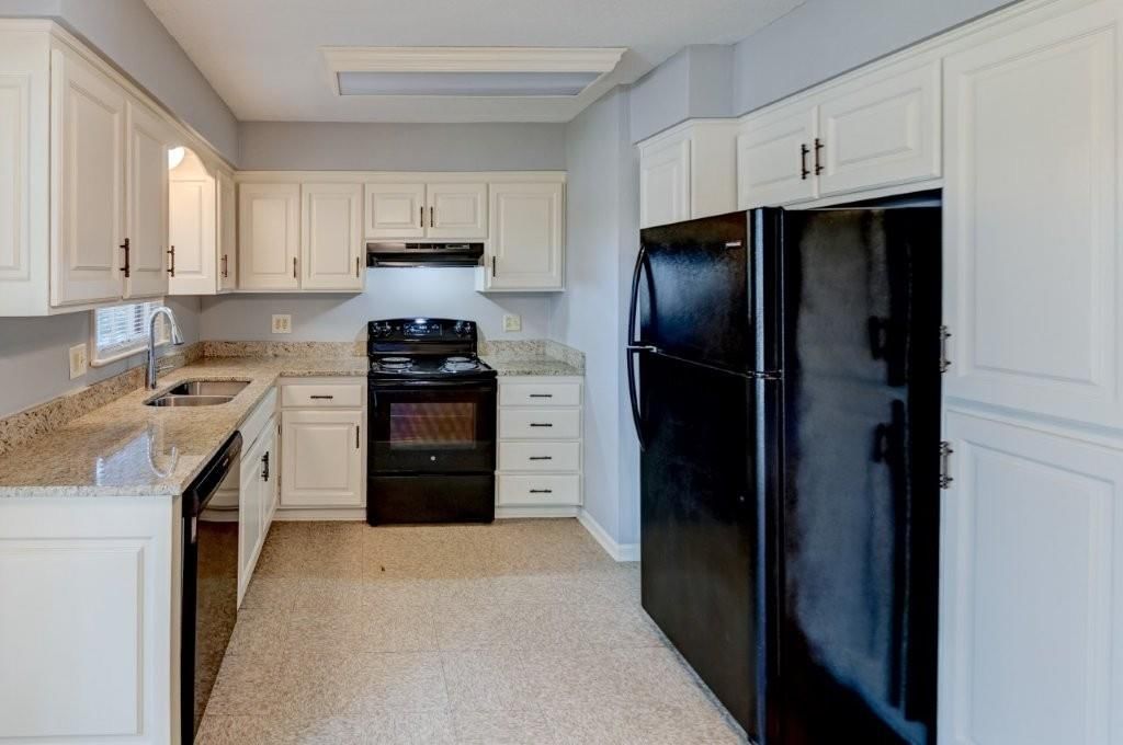 3913 S Milton Drive — photo 11