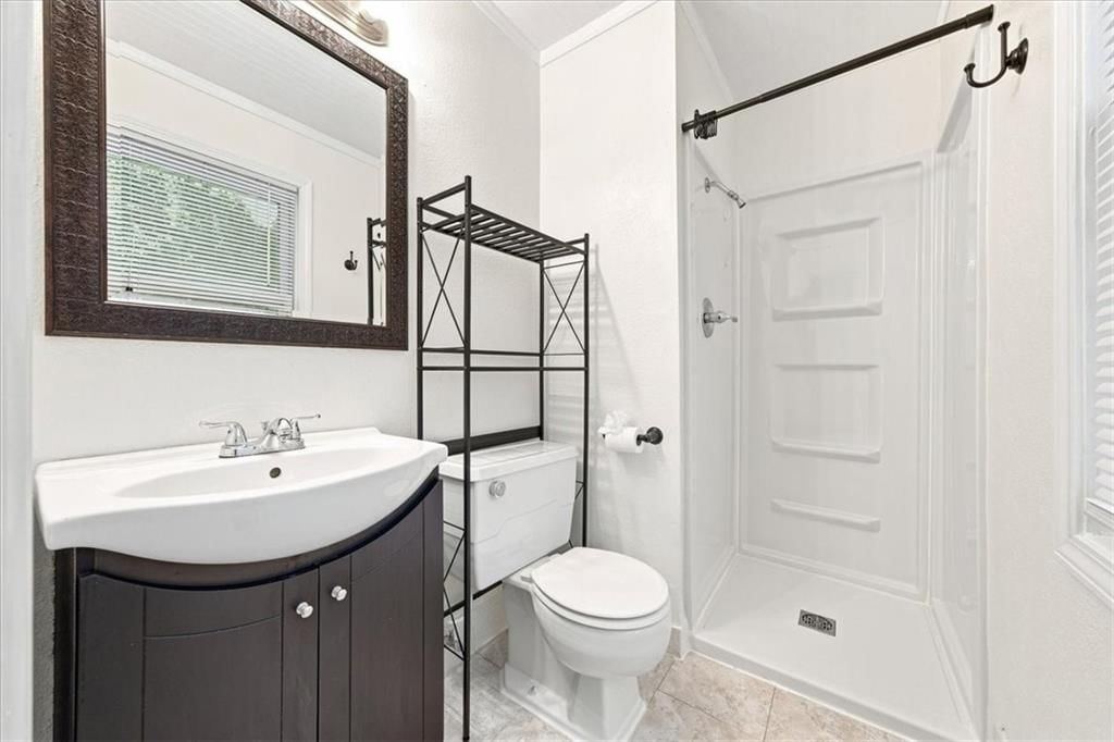 2100 E Taylor Drive — photo 19