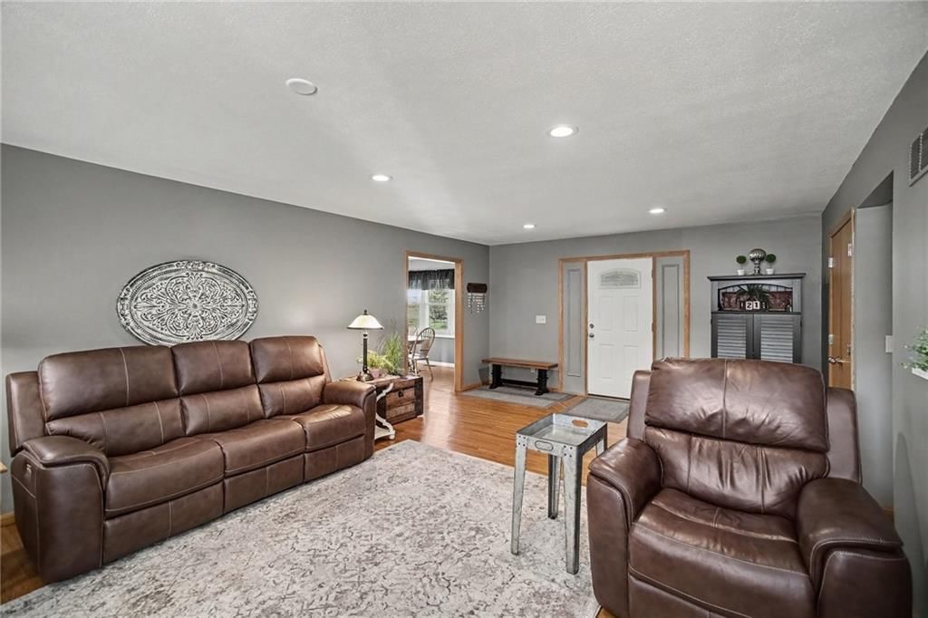 395 NW 1771 Road — photo 8