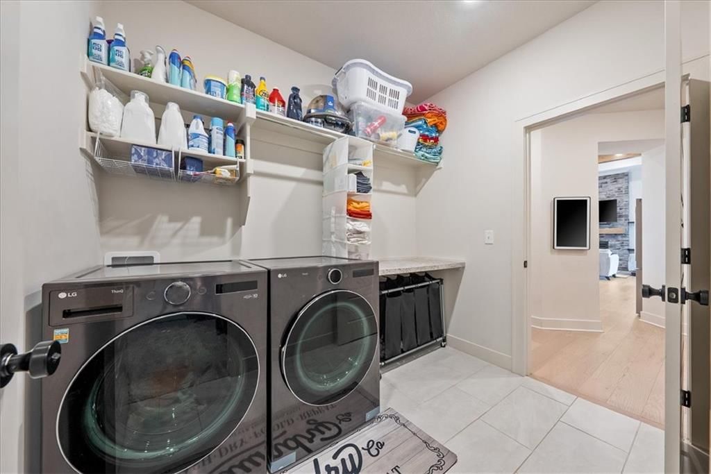Photo 35 of 58 - 13403 W 181st Terrace, Overland Park, KS 66013