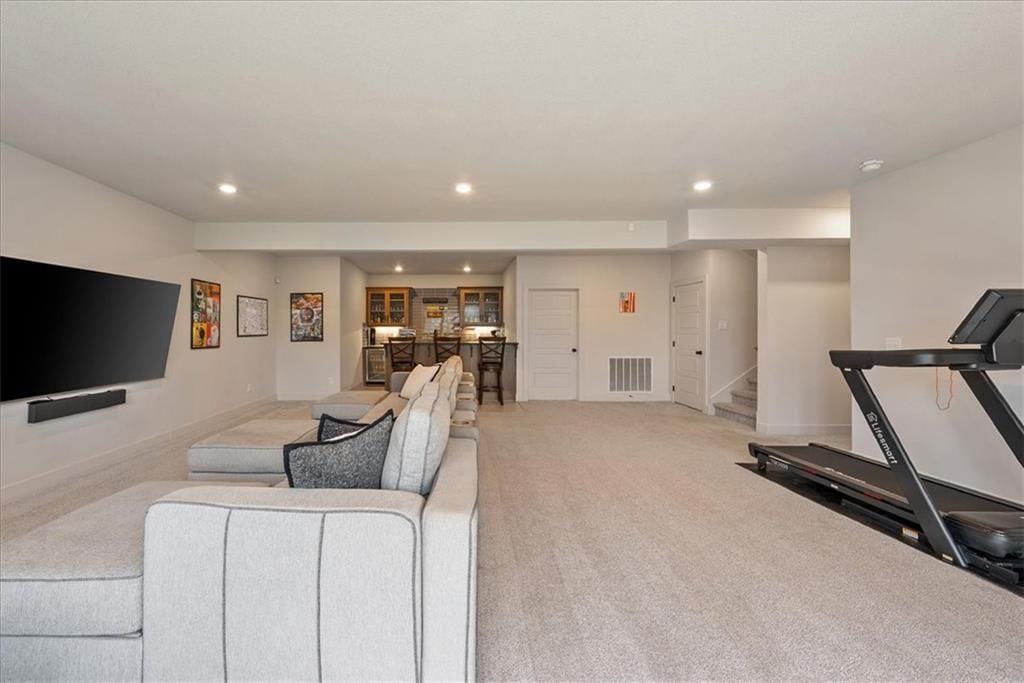 Photo 40 of 58 - 13403 W 181st Terrace, Overland Park, KS 66013