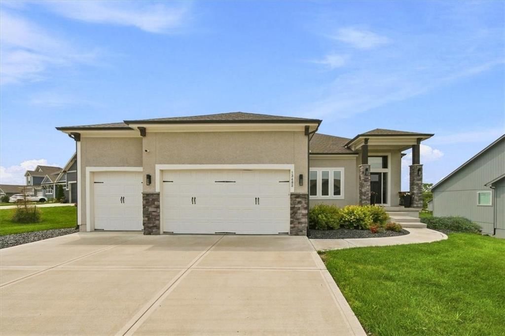 Photo 57 of 58 - 13403 W 181st Terrace, Overland Park, KS 66013