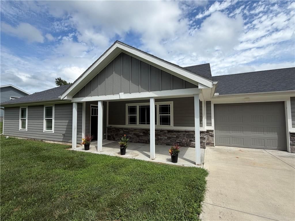 203 Valley Street, Lathrop, MO
