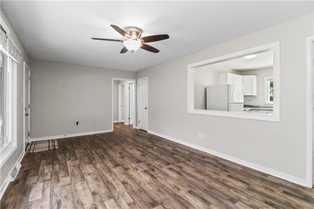 110 Manor Drive — photo 5