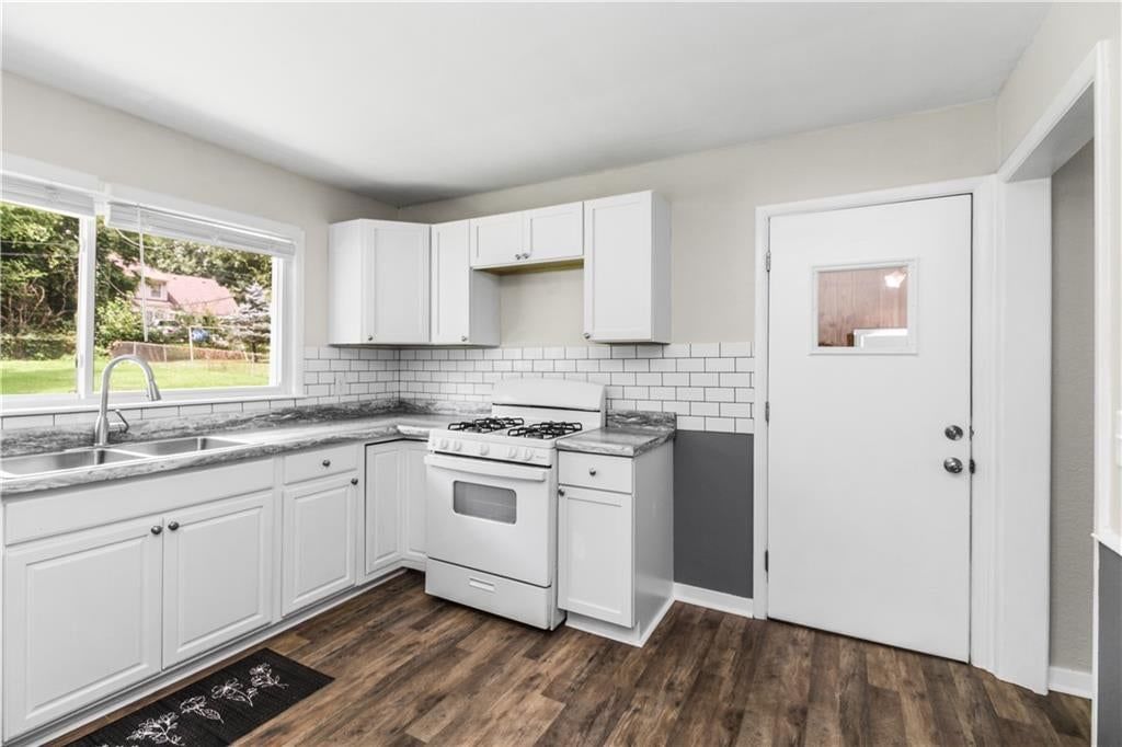 110 Manor Drive — photo 11