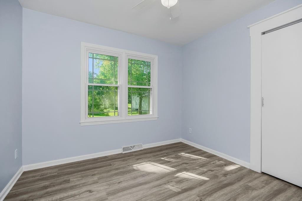 13303 Donnelly Avenue — photo 14