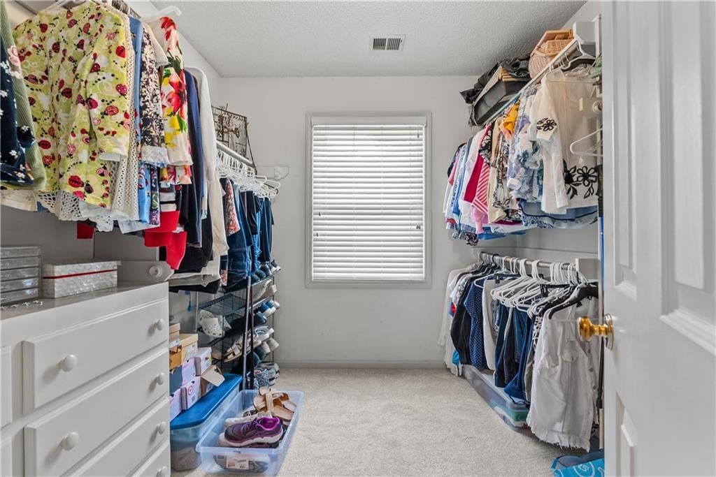 Photo 22 of 45 - 3907 73rd Street, Kansas City, MO 64151