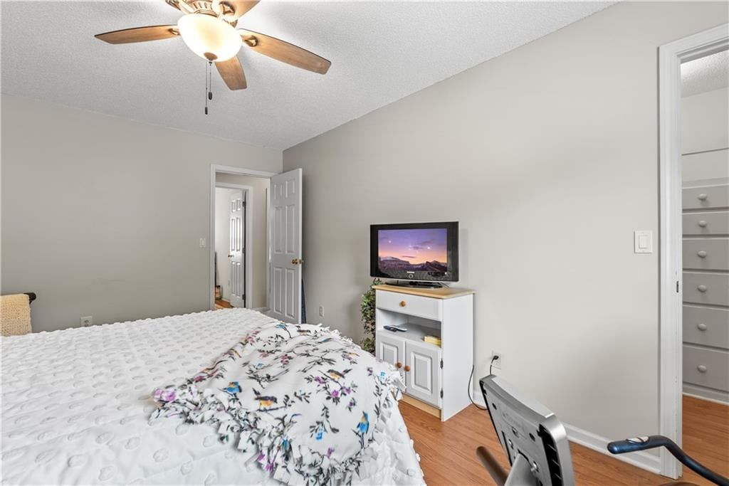 Photo 26 of 45 - 3907 73rd Street, Kansas City, MO 64151