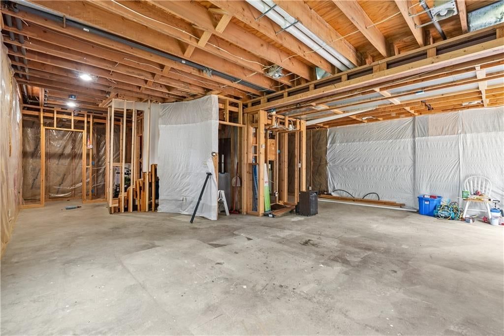 Photo 33 of 45 - 3907 73rd Street, Kansas City, MO 64151