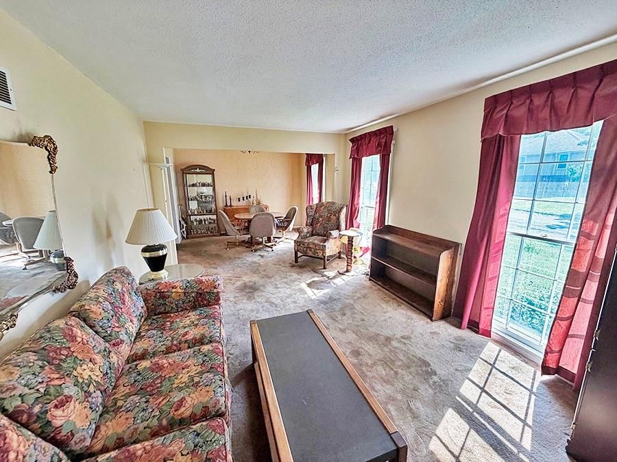 Photo 45 of 99 - 1012 SW 16th Street, Blue Springs, MO 64015