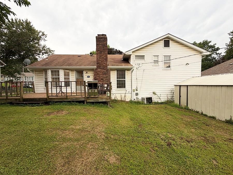 Photo 84 of 99 - 1012 SW 16th Street, Blue Springs, MO 64015