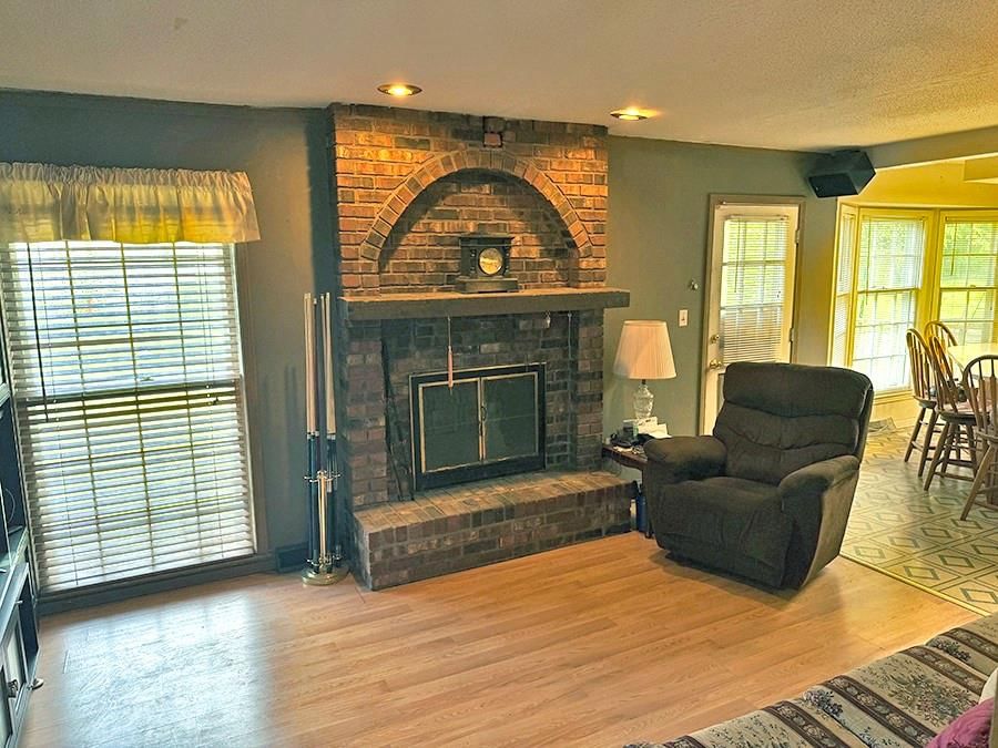 Photo 95 of 99 - 1012 SW 16th Street, Blue Springs, MO 64015