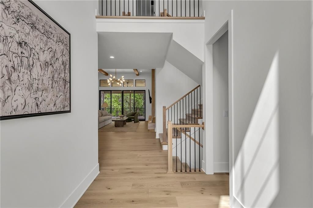 Photo 11 of 46 - 18400 Floyd Street, Overland Park, KS 66085