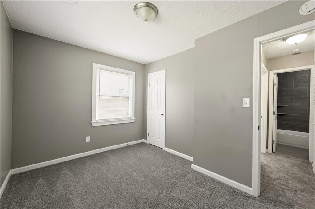5041 Forest Avenue — photo 16