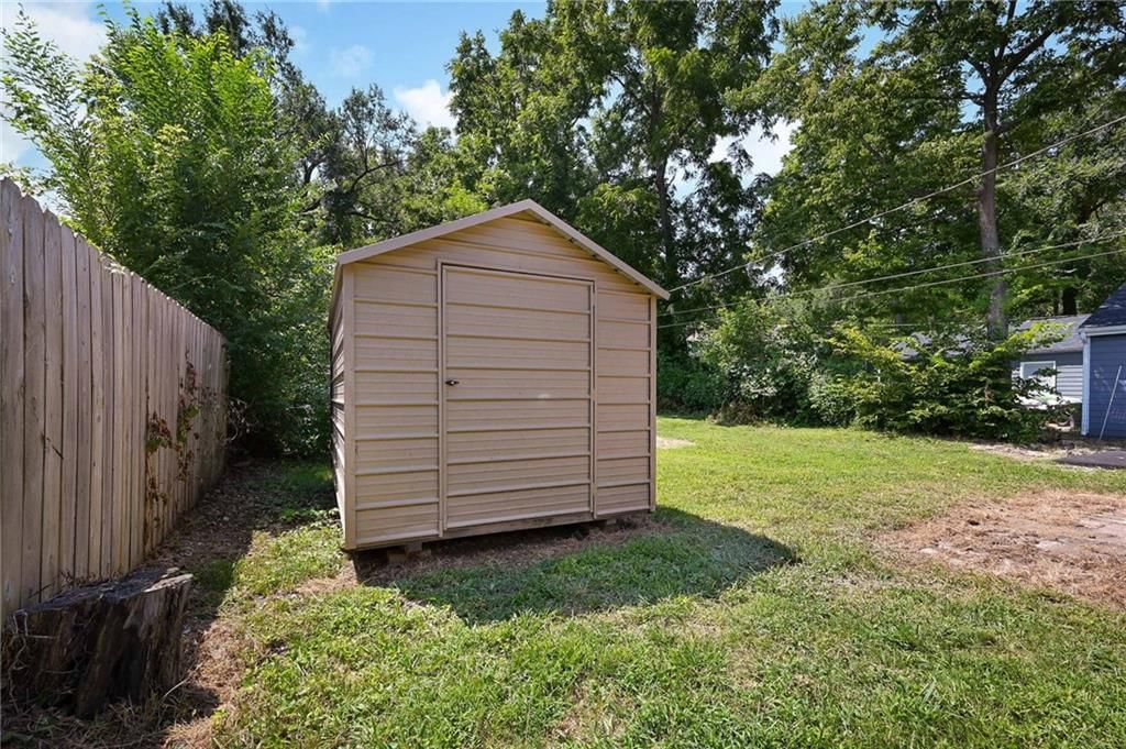 5041 Forest Avenue — photo 19