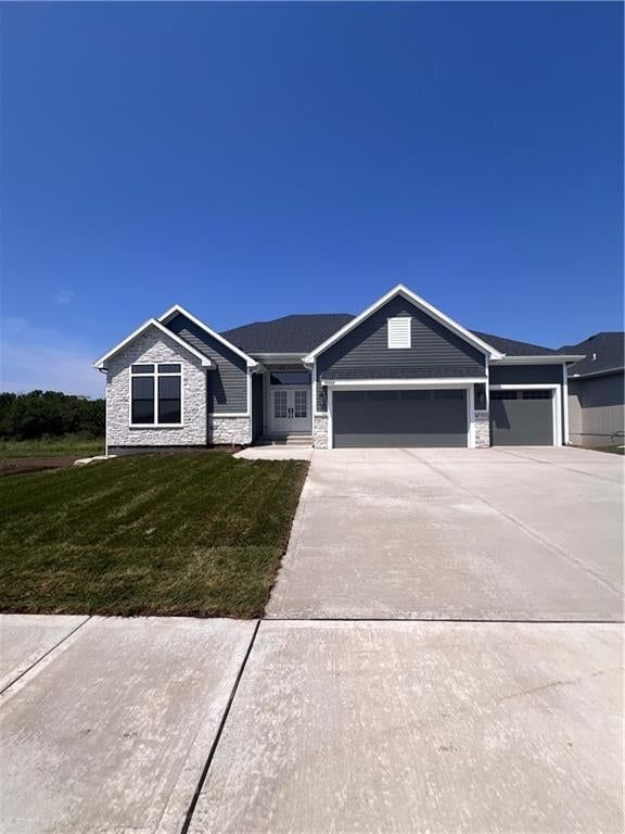 16268 Baxter Street — photo 1