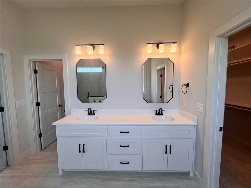 16268 Baxter Street — photo 35